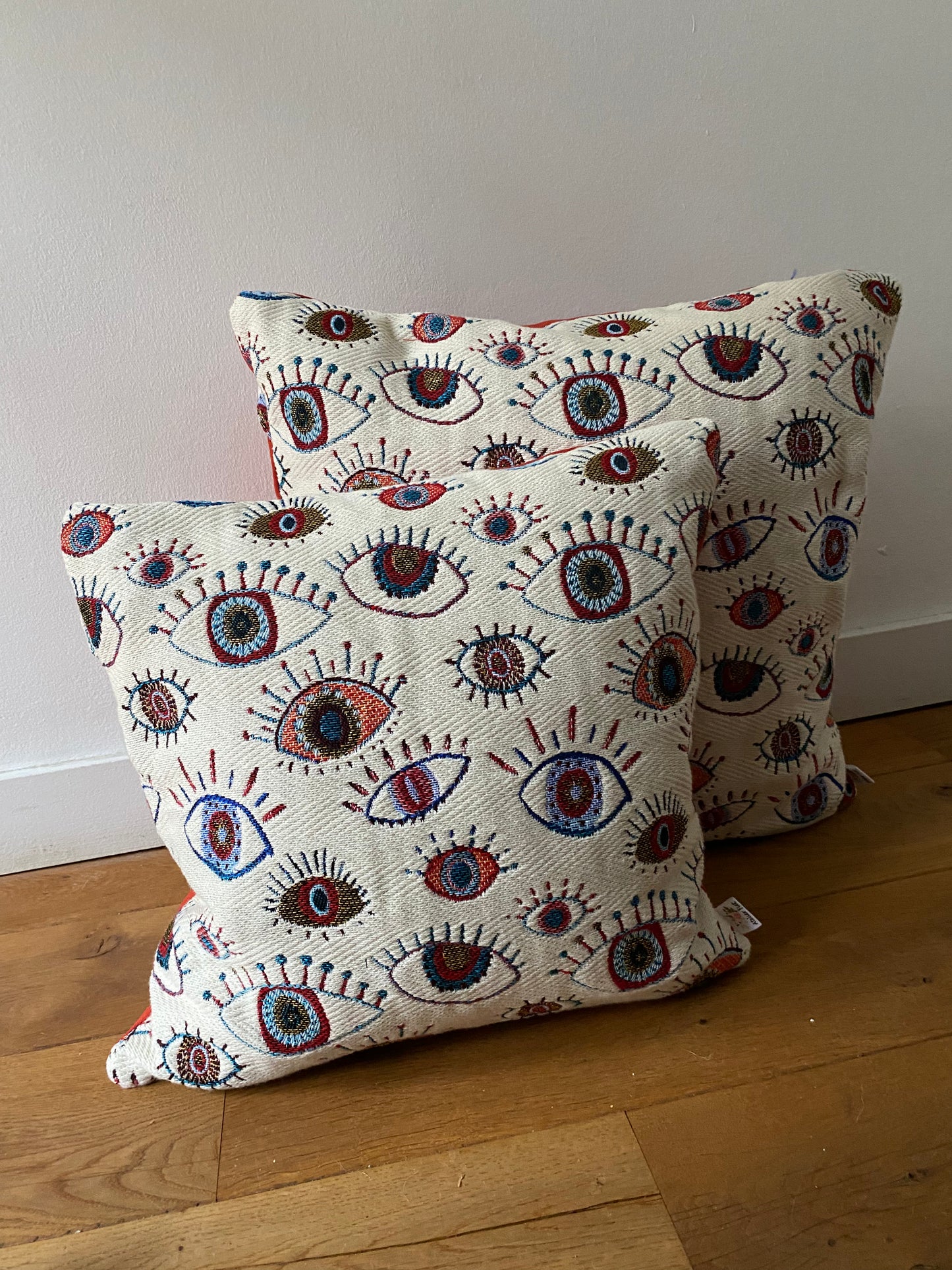 All eyes on you kussen